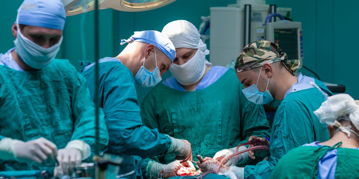Surgeons Gardinovacki i Stock 1293037445